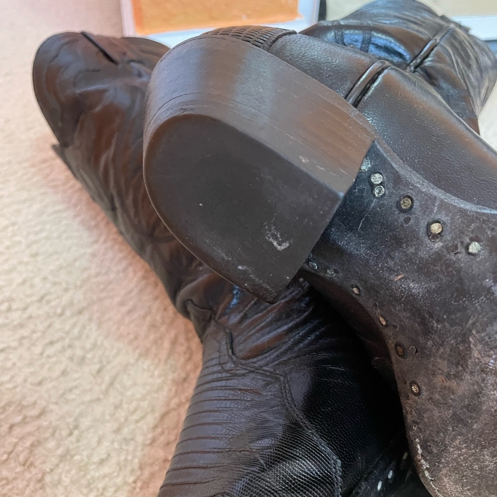Tony Lama’s Lizard cowboy boots. Size 6 1/2. Black - Picture 6 of 9